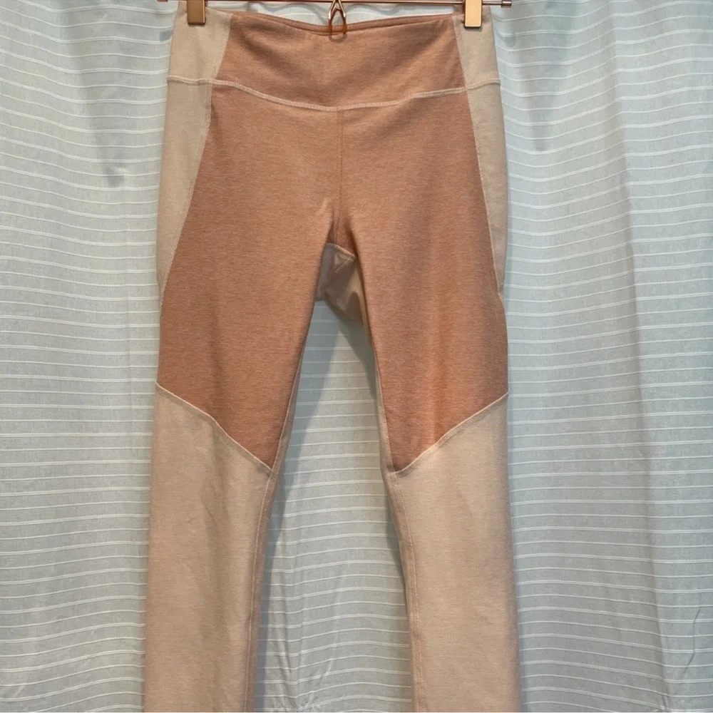 OUTDOOR VOICES pink colorblock 3/4 warm up leggings